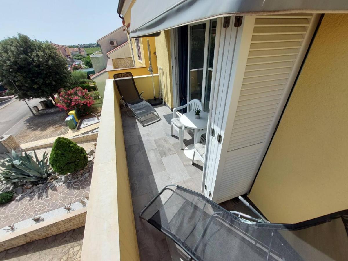 Kadenca Apartment Umag Exterior photo